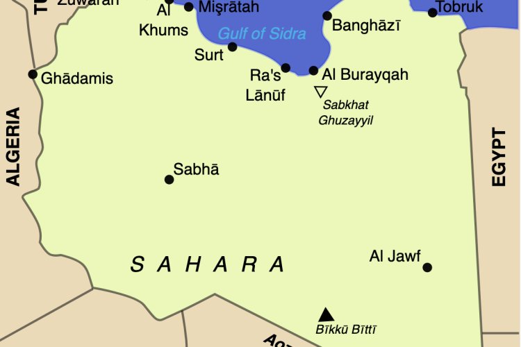 Libyan protesters storm, set fire to parliament in Tobruk